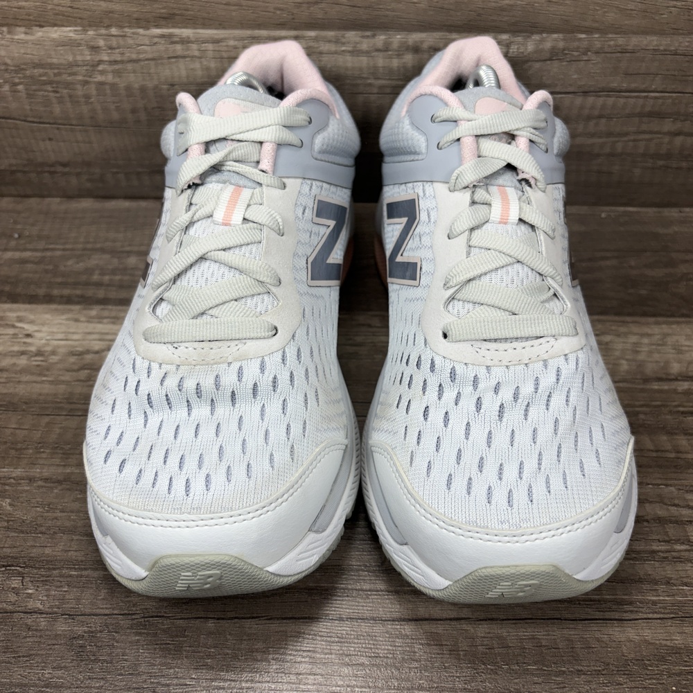 New Balance 847 v4 Gray Womens US Size 7.5 Wide EUR 38 WW847LW4 Sneakers - Picture 3 of 10